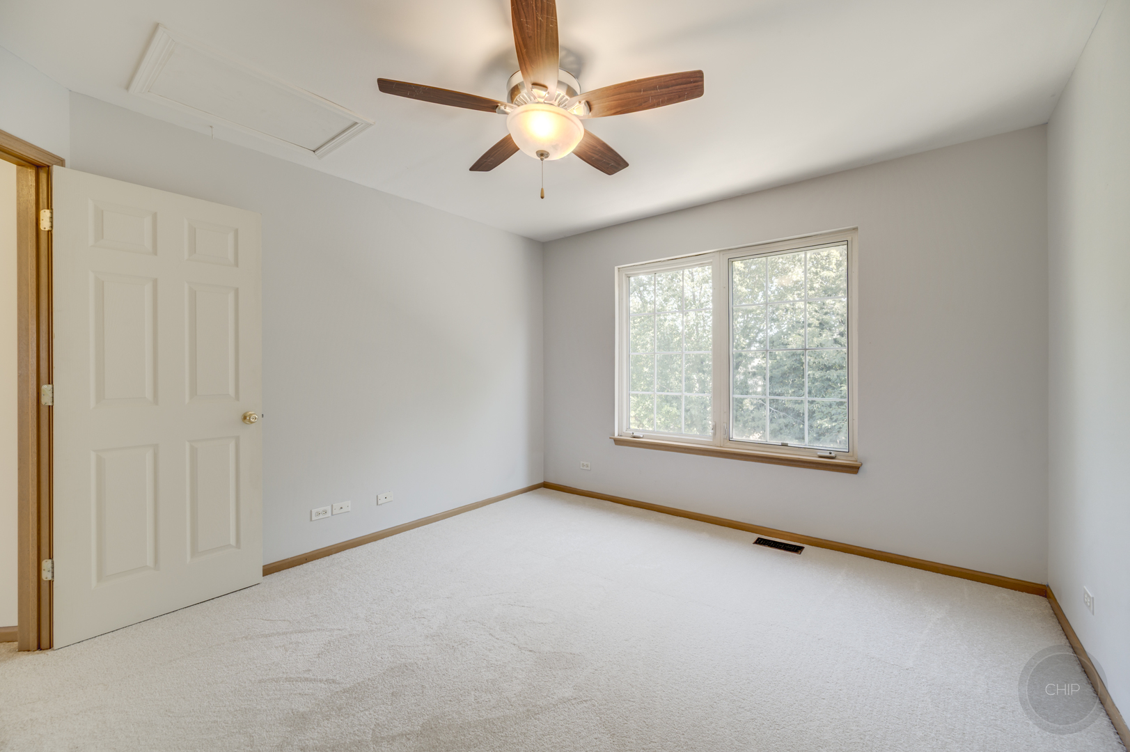 1966 Congrove Drive Aurora IL 60503