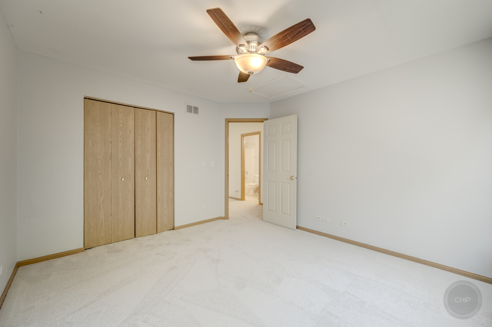 1966 Congrove Drive Aurora IL 60503