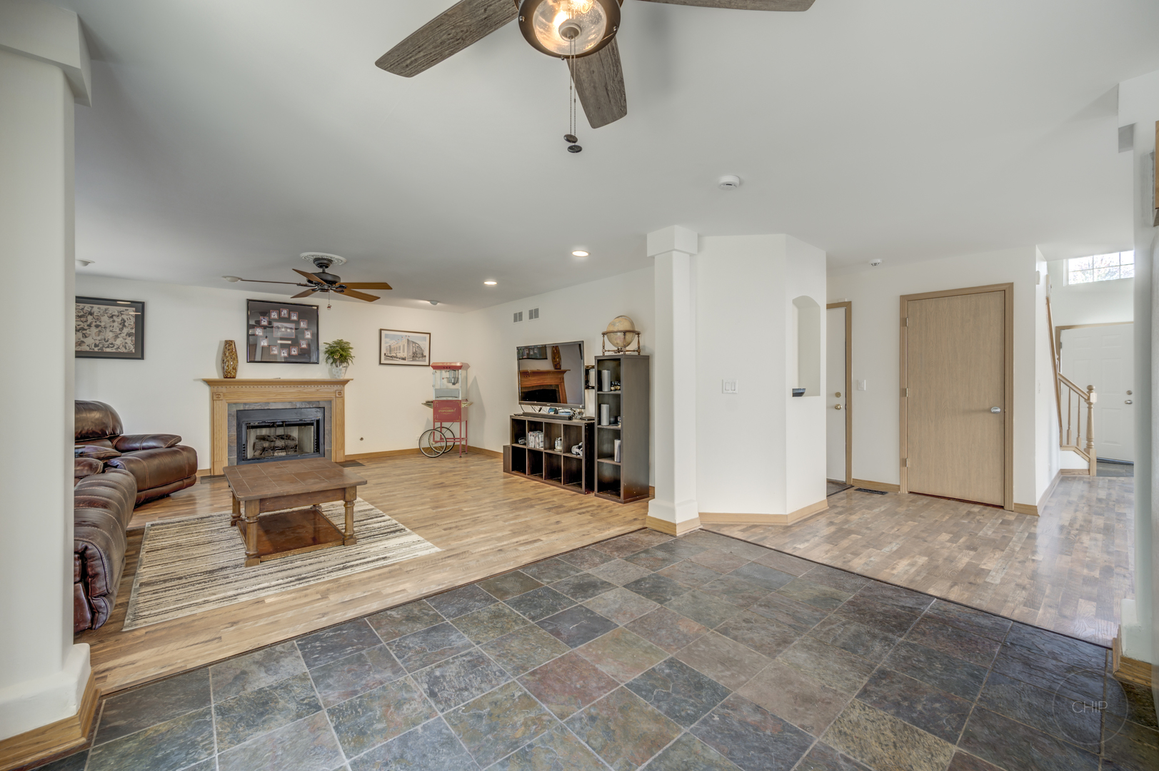 1966 Congrove Drive Aurora IL 60503