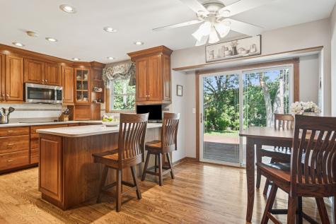 1102 East Waverly Drive Arlington Heights IL 60004