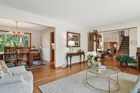 1102 East Waverly Drive Arlington Heights IL 60004