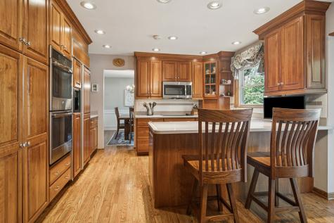 1102 East Waverly Drive Arlington Heights IL 60004
