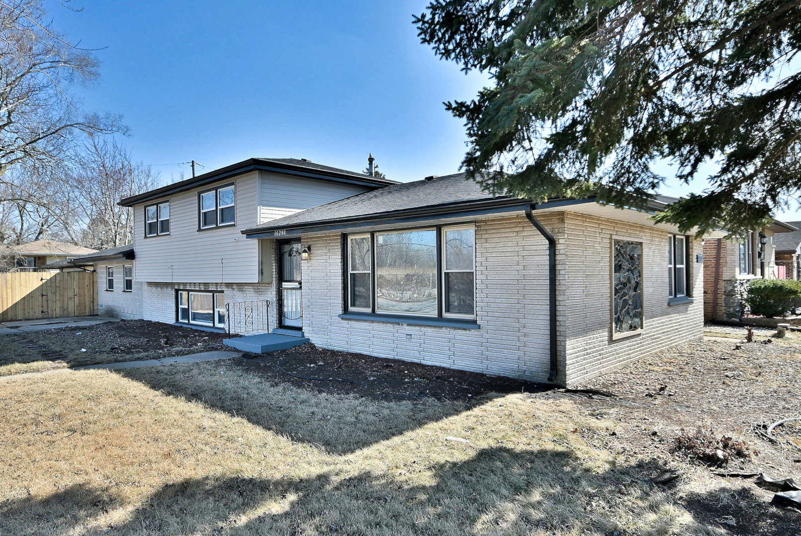 14201 Maryland Avenue Dolton IL 60419