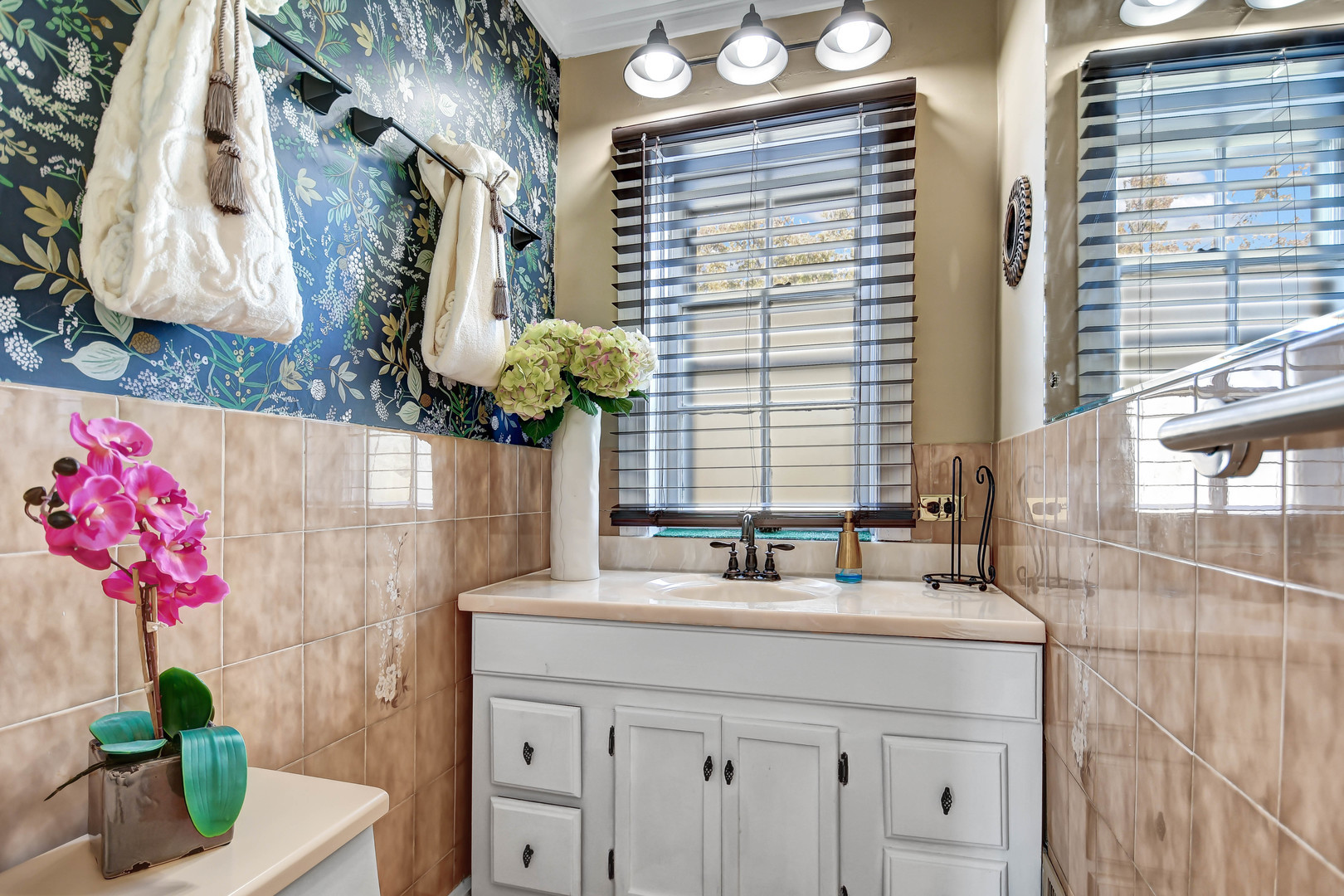 2001 West 103rd Street Chicago IL 60643