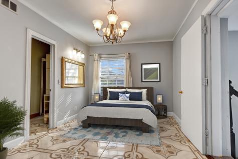 2001 West 103rd Street Chicago IL 60643