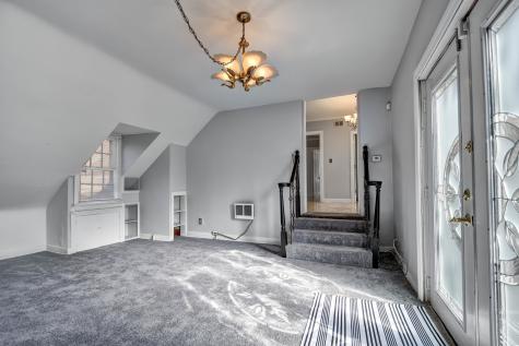 2001 West 103rd Street Chicago IL 60643