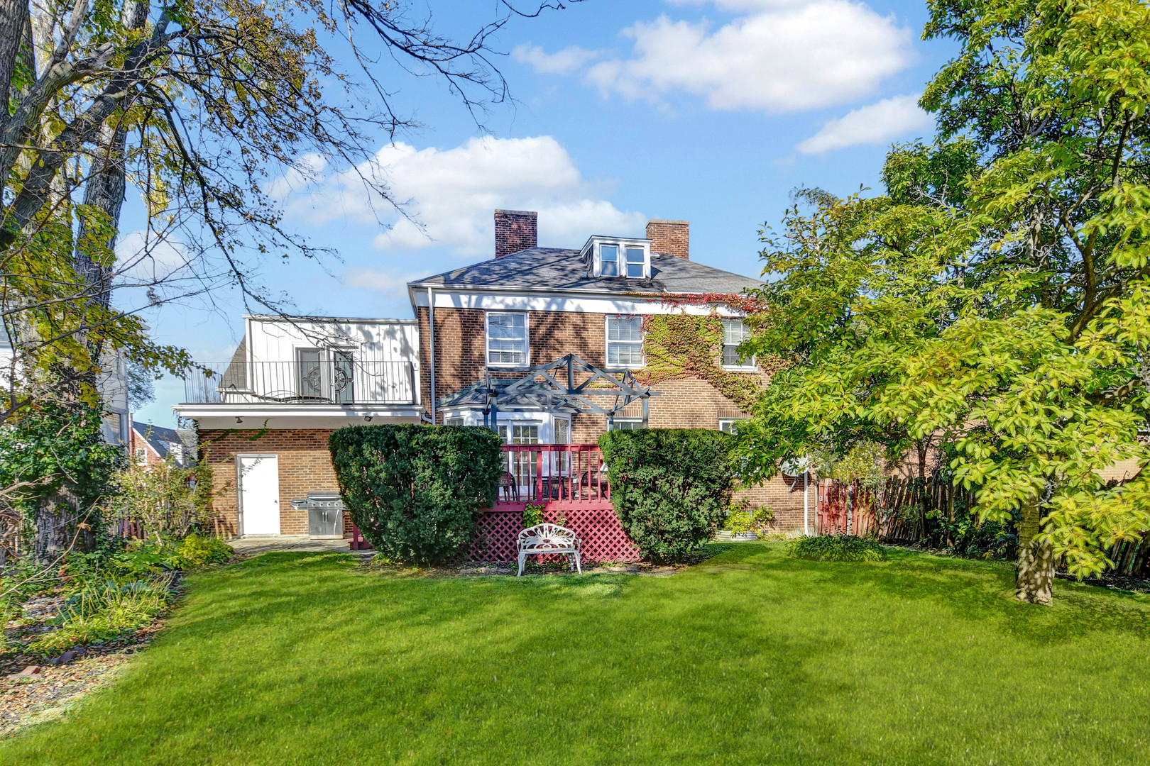2001 West 103rd Street Chicago IL 60643