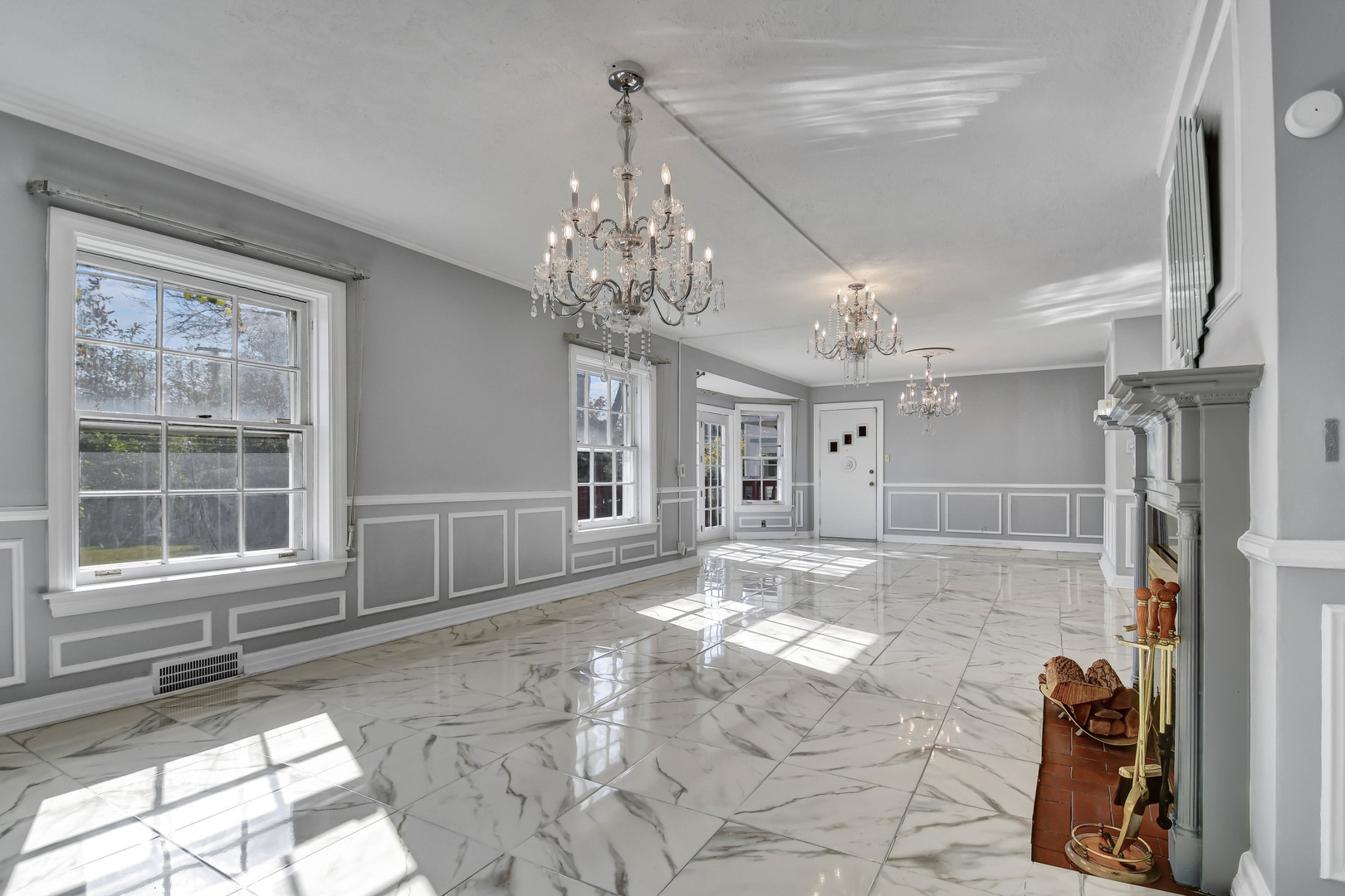 2001 West 103rd Street Chicago IL 60643