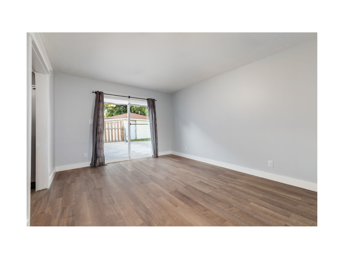 233 Malibu Drive Bolingbrook IL 60440