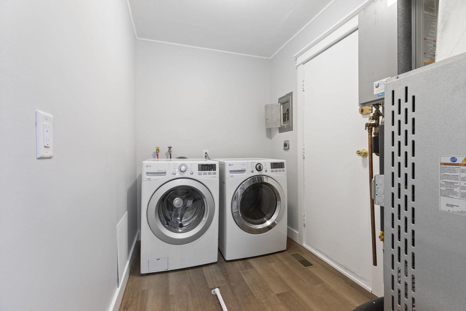 233 Malibu Drive Bolingbrook IL 60440