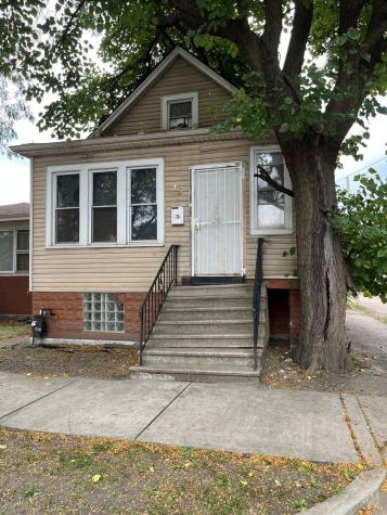 15 East 126th Street Chicago IL 60628