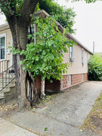 15 East 126th Street Chicago IL 60628