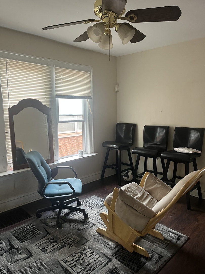 15 East 126th Street Chicago IL 60628