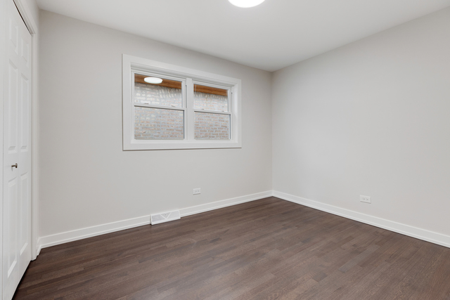 4933 North Keeler Avenue Chicago IL 60630