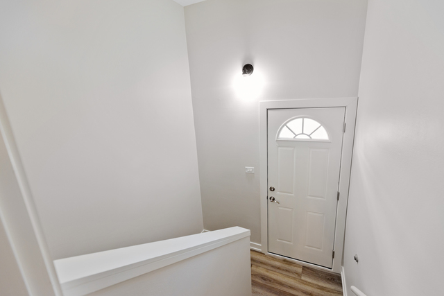 4933 North Keeler Avenue Chicago IL 60630