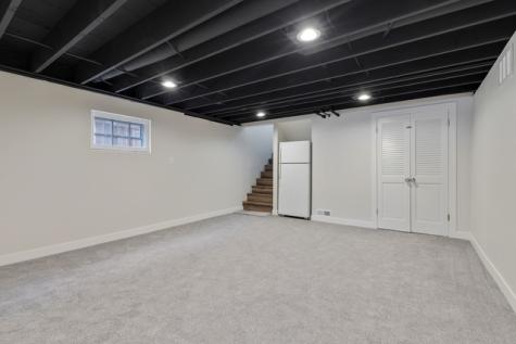 4933 North Keeler Avenue Chicago IL 60630