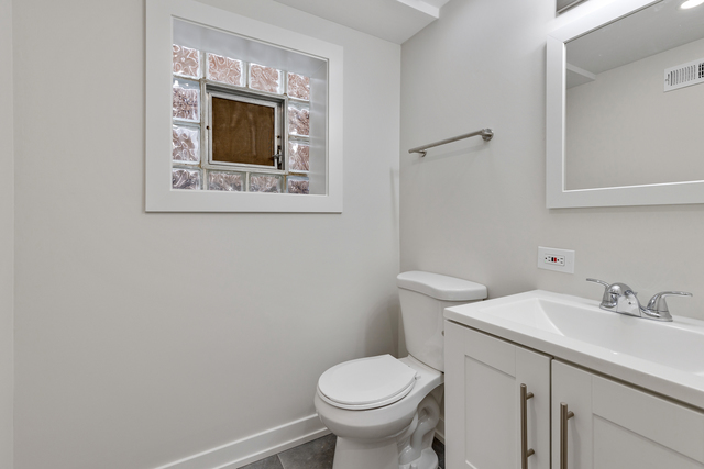 4933 North Keeler Avenue Chicago IL 60630
