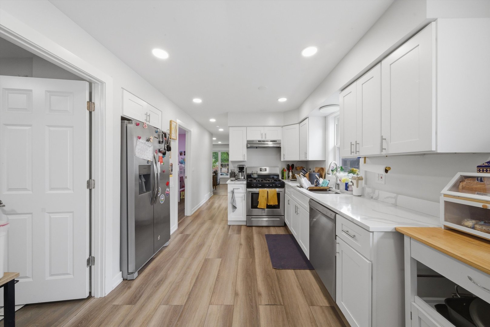 4933 North Keeler Avenue Chicago IL 60630