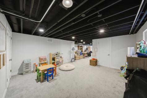 4933 North Keeler Avenue Chicago IL 60630