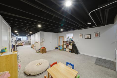 4933 North Keeler Avenue Chicago IL 60630