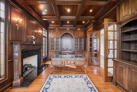 1128 Mt. Pleasant Road Winnetka IL 60093