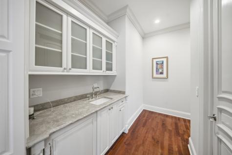 1128 Mt. Pleasant Road Winnetka IL 60093