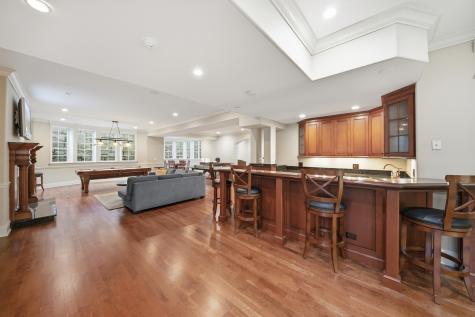 1128 Mt. Pleasant Road Winnetka IL 60093