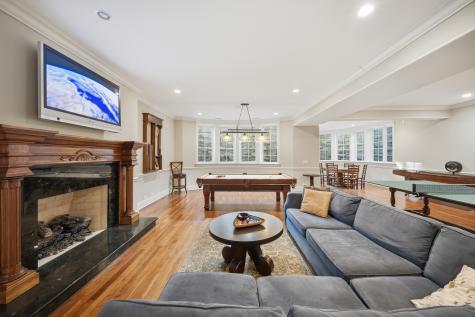 1128 Mt. Pleasant Road Winnetka IL 60093