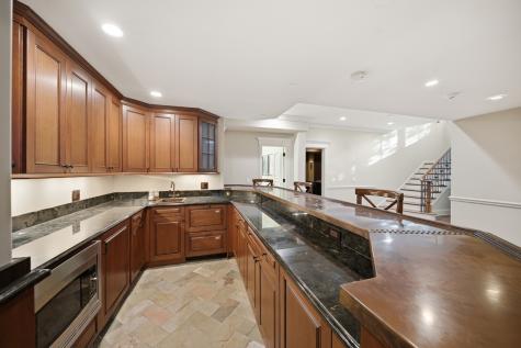 1128 Mt. Pleasant Road Winnetka IL 60093
