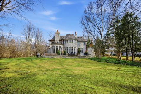 1128 Mount Pleasant Road Winnetka IL 60093