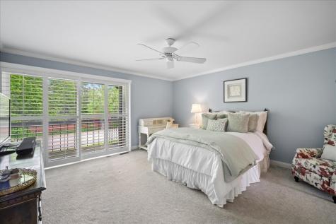 1617 Winnetka Road Glenview IL 60025