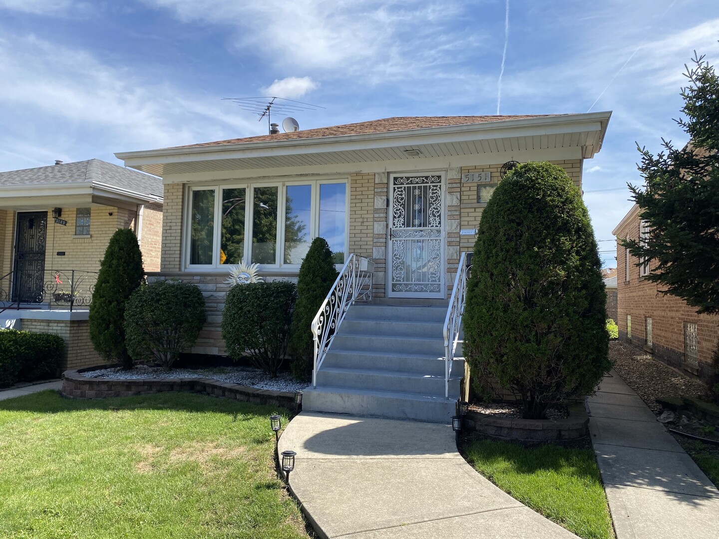 5151 South Lockwood Avenue Chicago IL 60638