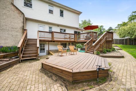 29 Tupelo Avenue Naperville IL 60540