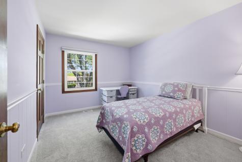 254 Woodville Lane Schaumburg IL 60193