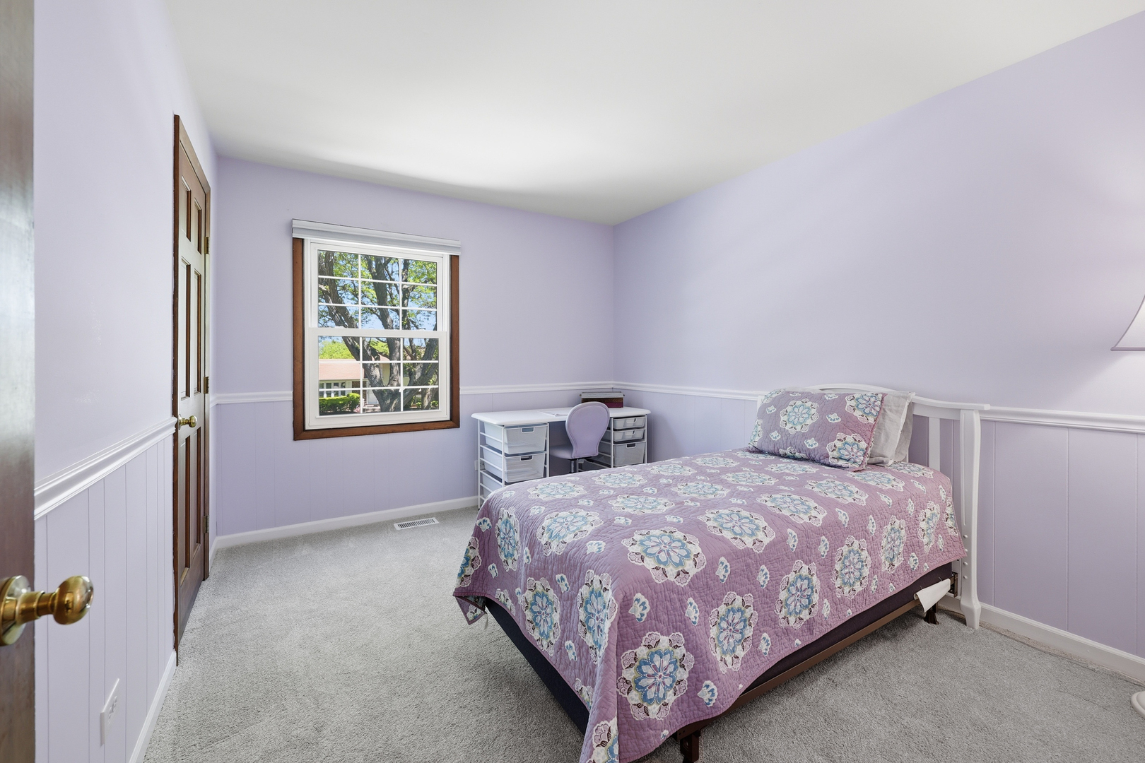 254 Woodville Lane Schaumburg IL 60193