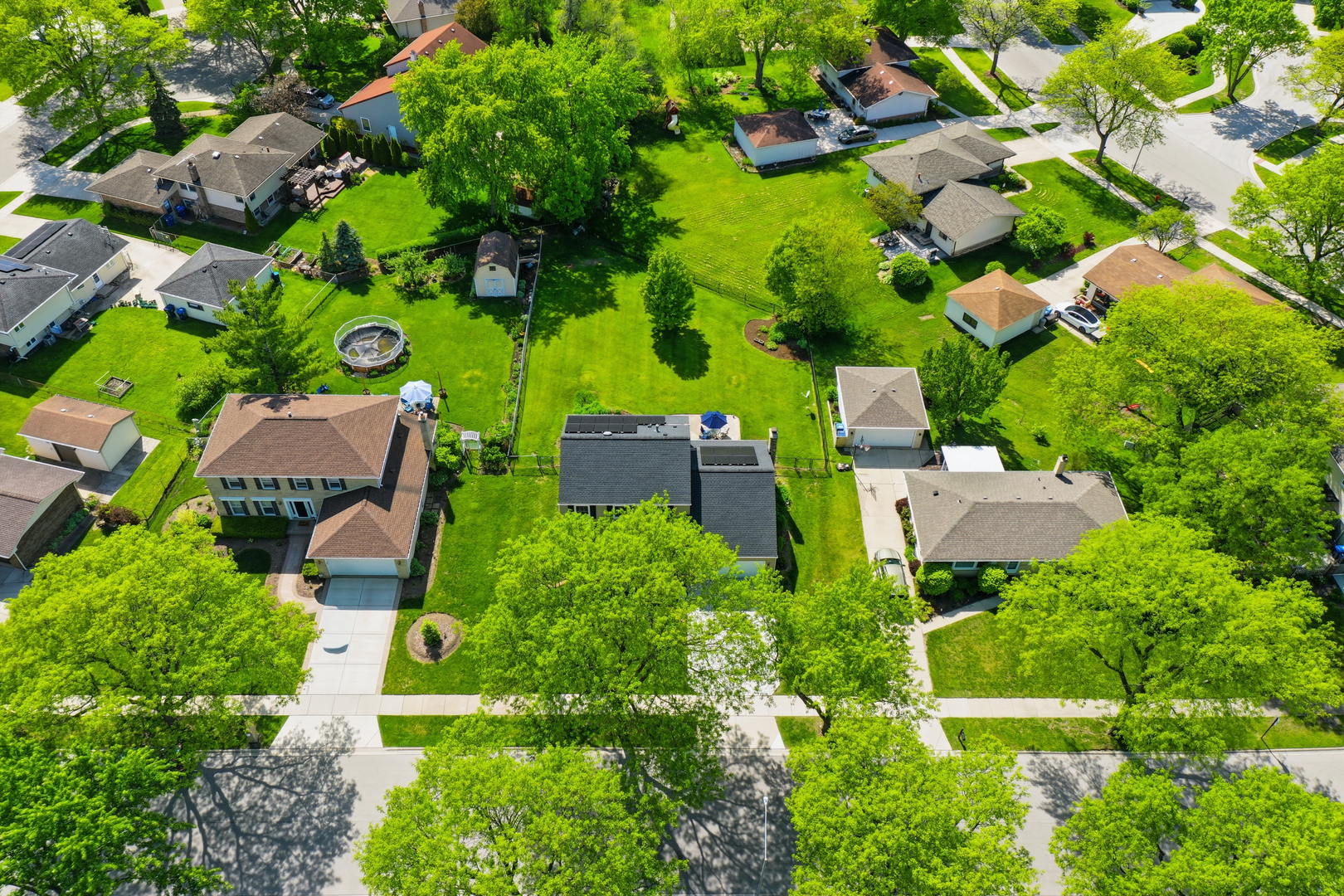 254 Woodville Lane Schaumburg IL 60193