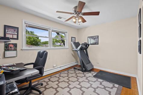 21 North Waterman Avenue Arlington Heights IL 60004
