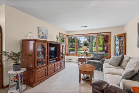 21 North Waterman Avenue Arlington Heights IL 60004