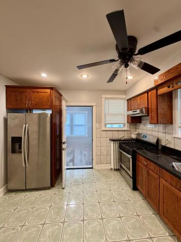 2136 North 75th Avenue Elmwood Park IL 60707