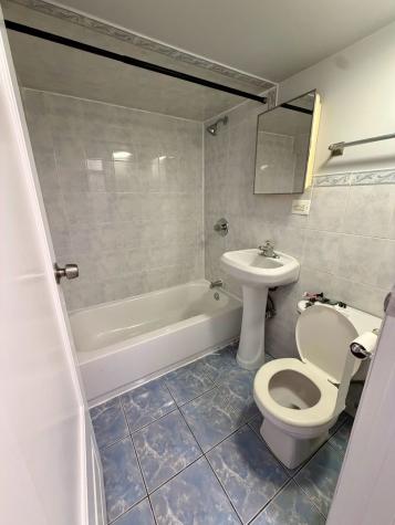 2136 North 75th Avenue Elmwood Park IL 60707