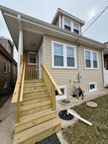 2136 North 75th Avenue Elmwood Park IL 60707