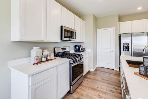 357 Cottrell Lane Aurora IL 60506