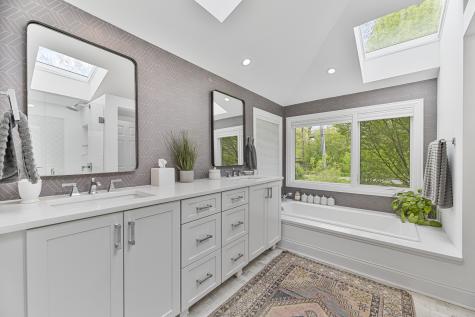 3525 Old Mill Road Highland Park IL 60035
