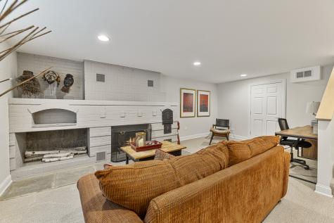 3525 Old Mill Road Highland Park IL 60035