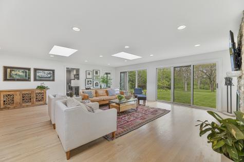 3525 Old Mill Road Highland Park IL 60035