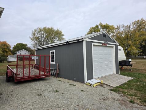603 1ST Street W Lyndon IL 61261
