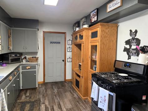 603 1ST Street W Lyndon IL 61261