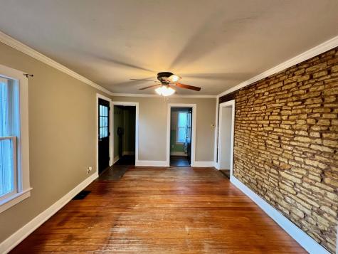 703 South 7th Avenue St. Charles IL 60174