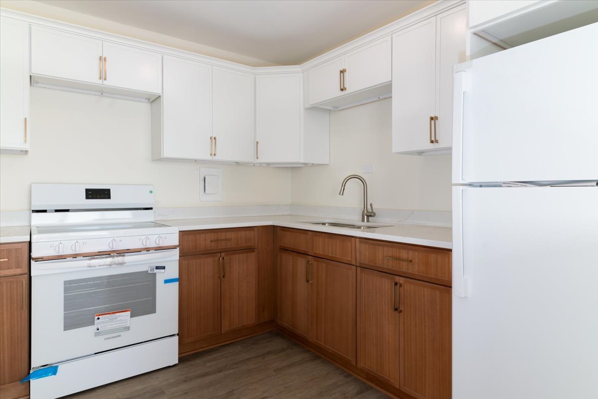 6300 North Sheridan Road Chicago IL 60660