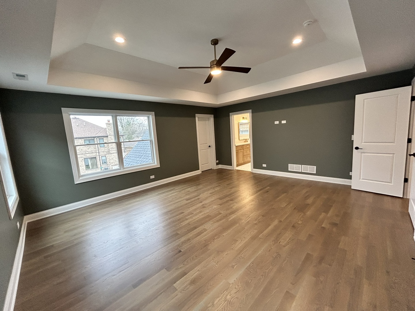 512 North Emroy Avenue Elmhurst IL 60126
